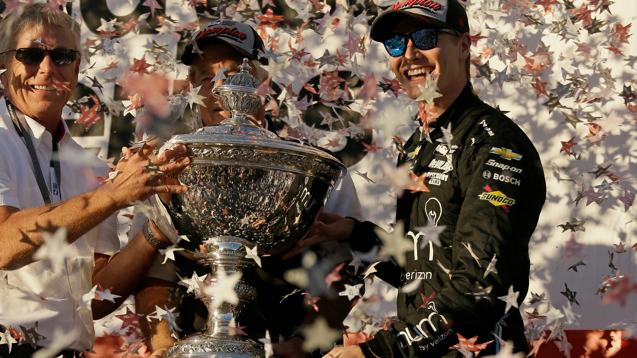 Newgarden leading on different path in IndyCar title chase